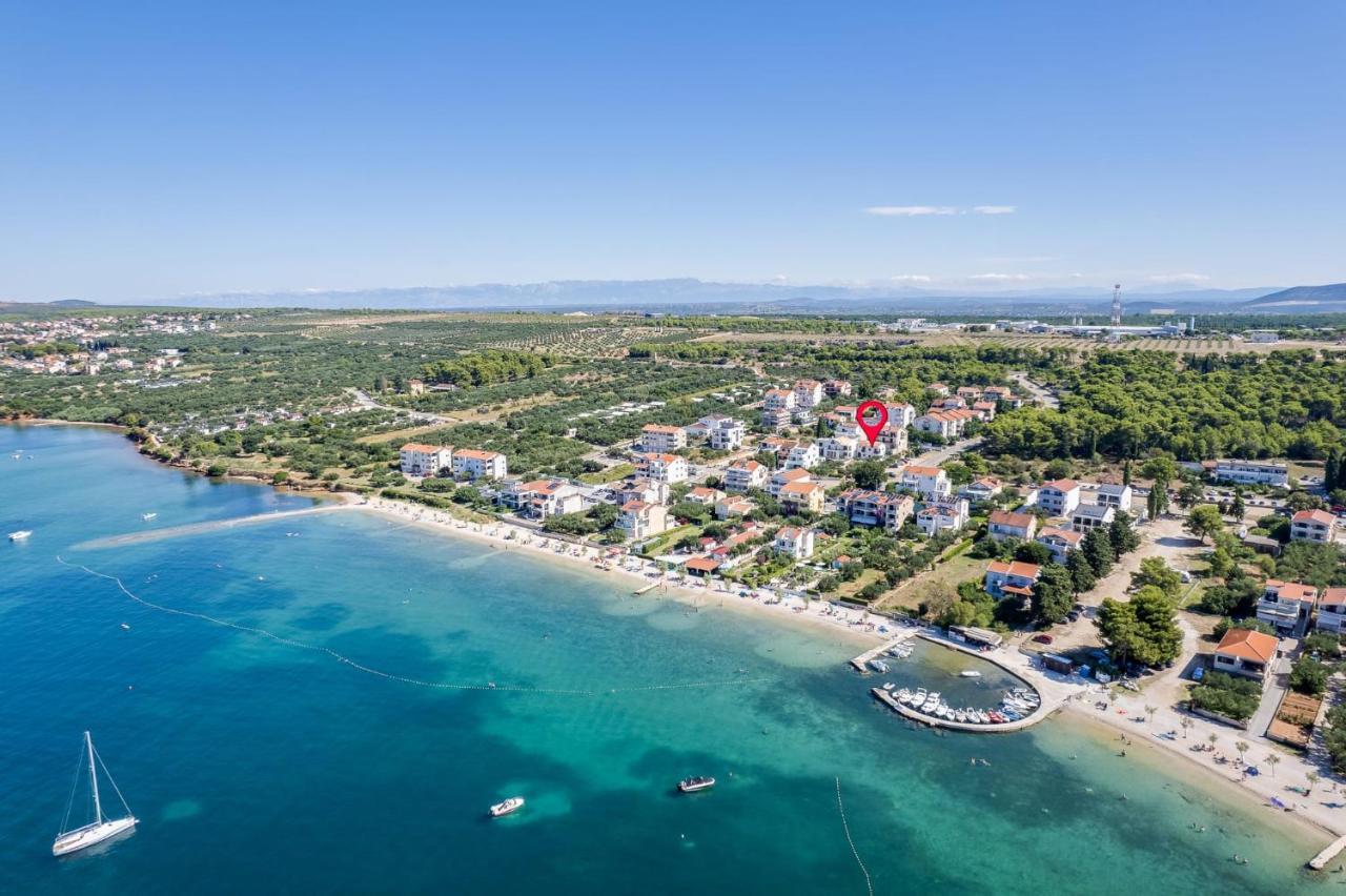 Residence Jonathan Биоград-на-Мору Экстерьер фото