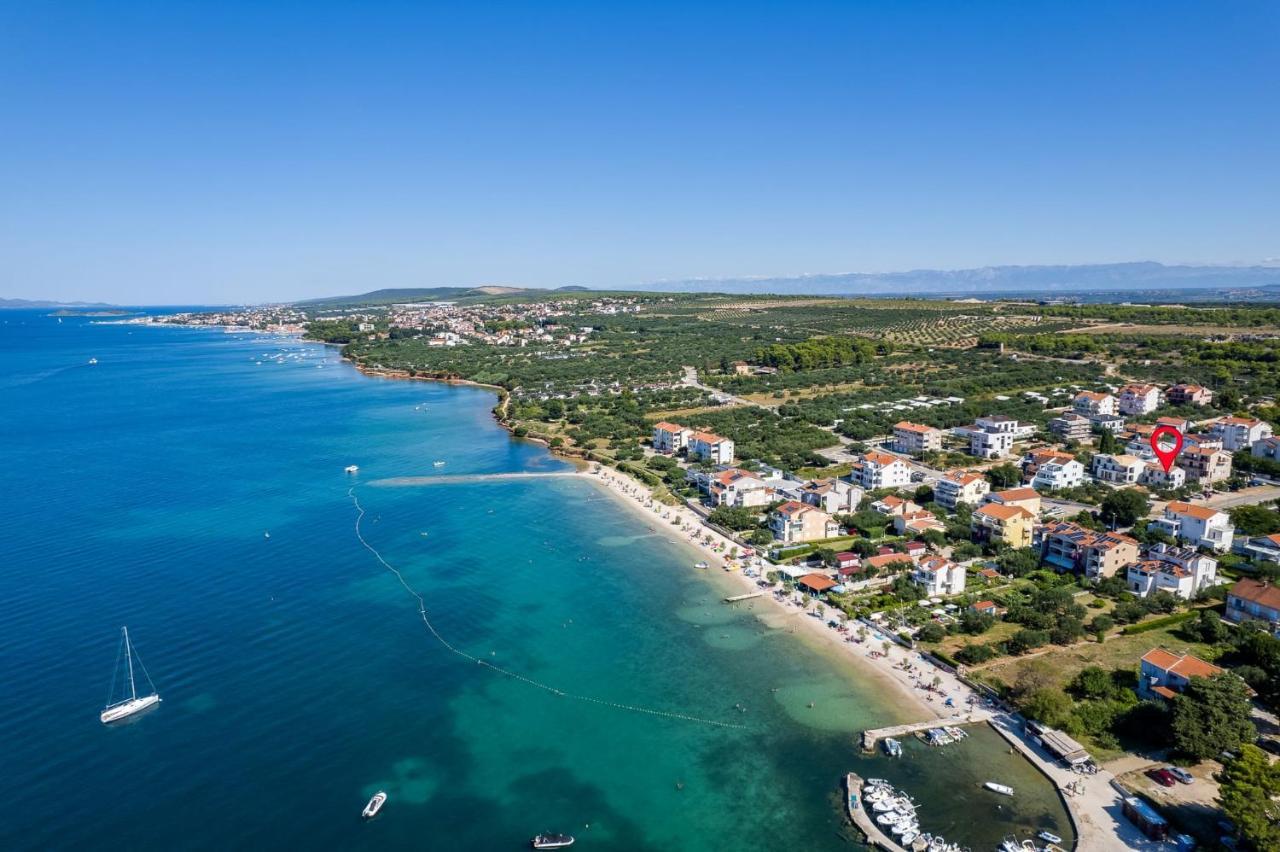 Residence Jonathan Биоград-на-Мору Экстерьер фото