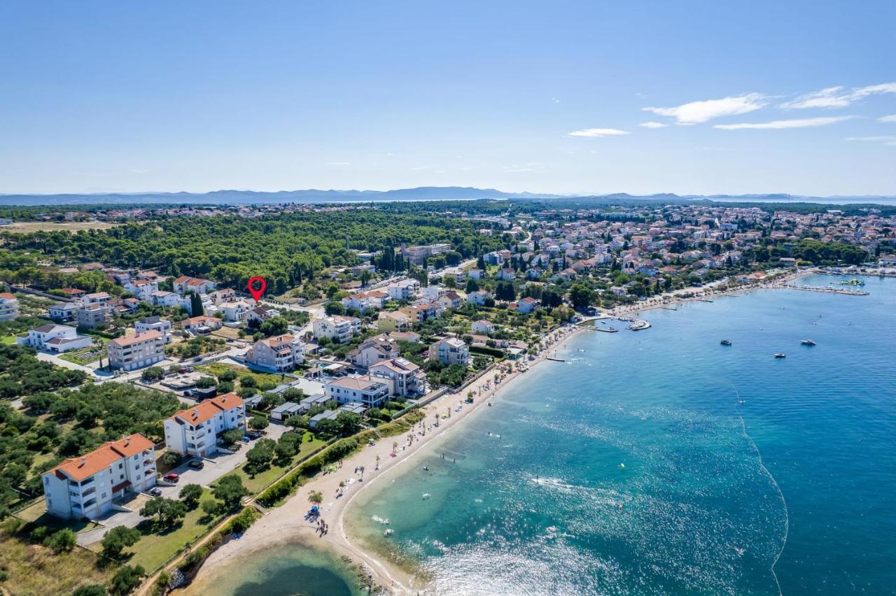 Residence Jonathan Биоград-на-Мору Экстерьер фото